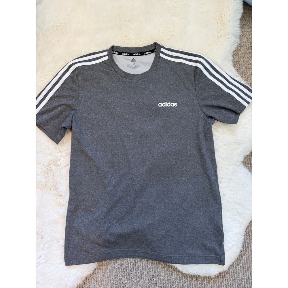 adidas Athletic Tee with Signature 3-Stripes M - Dark Grey
